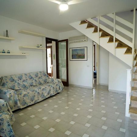 Villa Piri Sabaudia Bagian luar foto